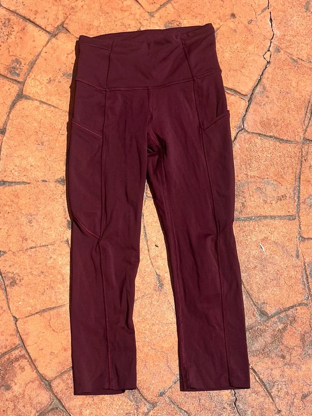 Lululemon Fast And Free Crop Burgundy Leggings 19” Size 0